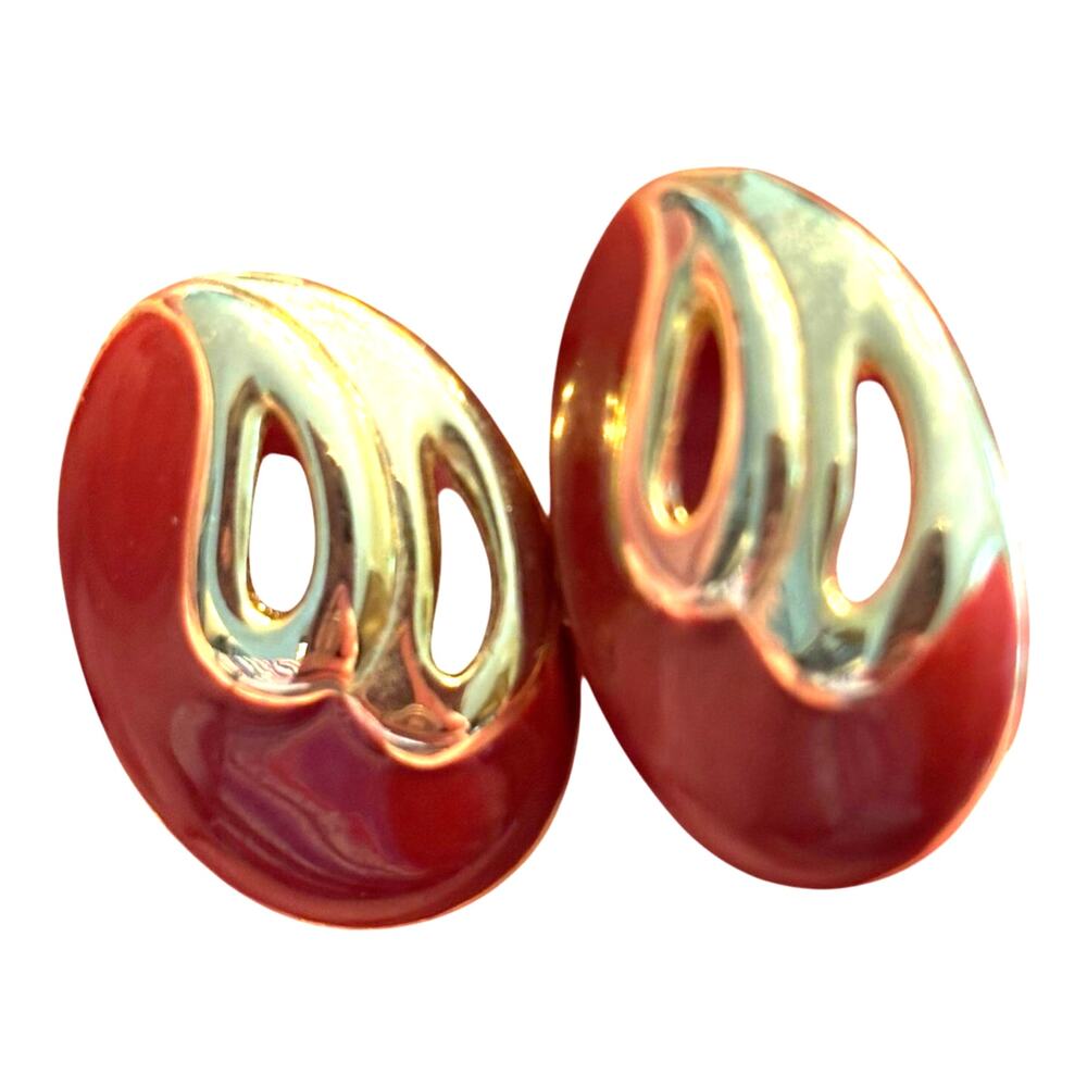 Vintage clip on earrings classic 80’s boss lady dark pink enamel & goldtone